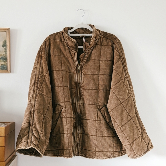SOLD!! Free People Quilted Dolman Jacket - Picture 2 of 3